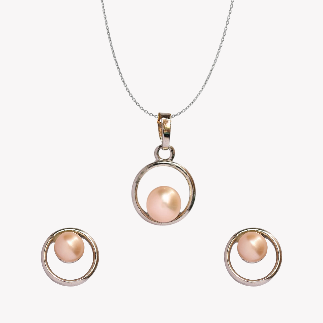 Peach Brezza Pearl Pendant Set