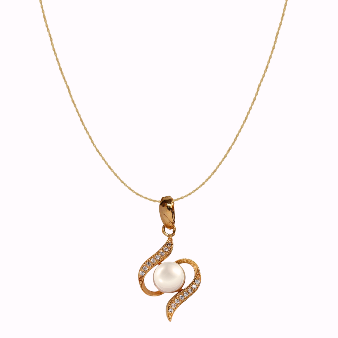 Golden Royelle Pearl Pendant Set