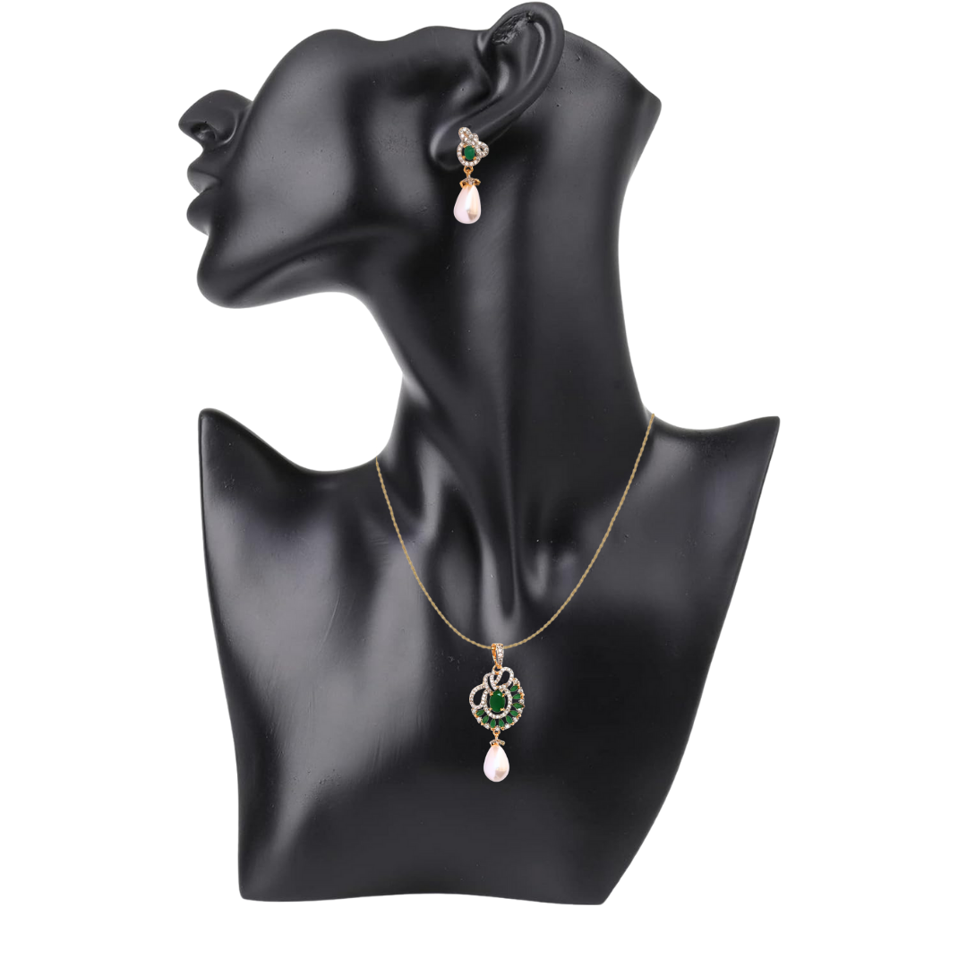 Emerald Camellia Pearl Pendant Set