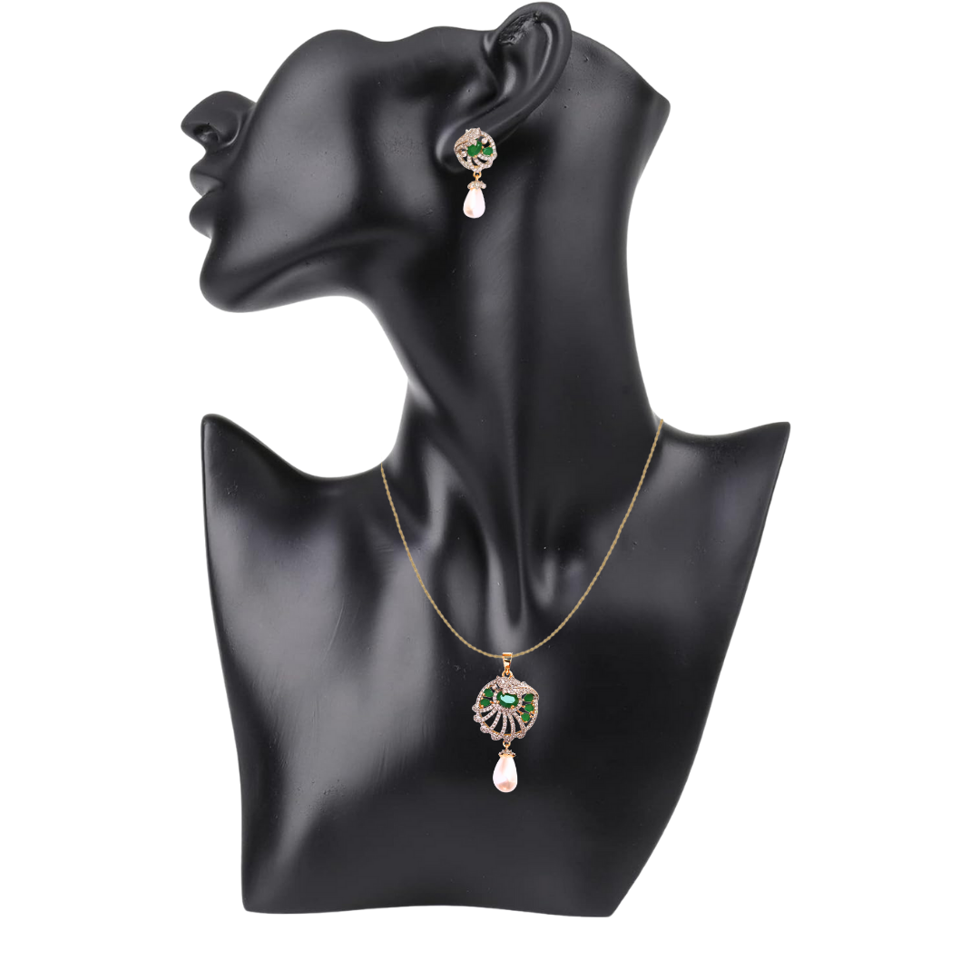 Emerald Velora Pearl Pendant Set
