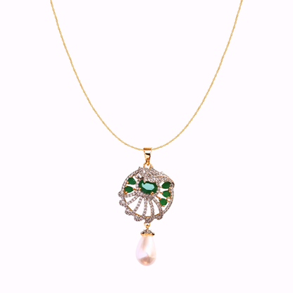 Emerald Velora Pearl Pendant Set