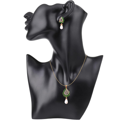 Emerald Oceana Pearl Pendant Set