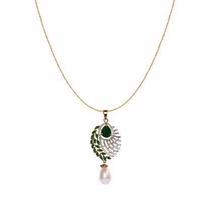 Emerald Opulence Pearl Pendant Set