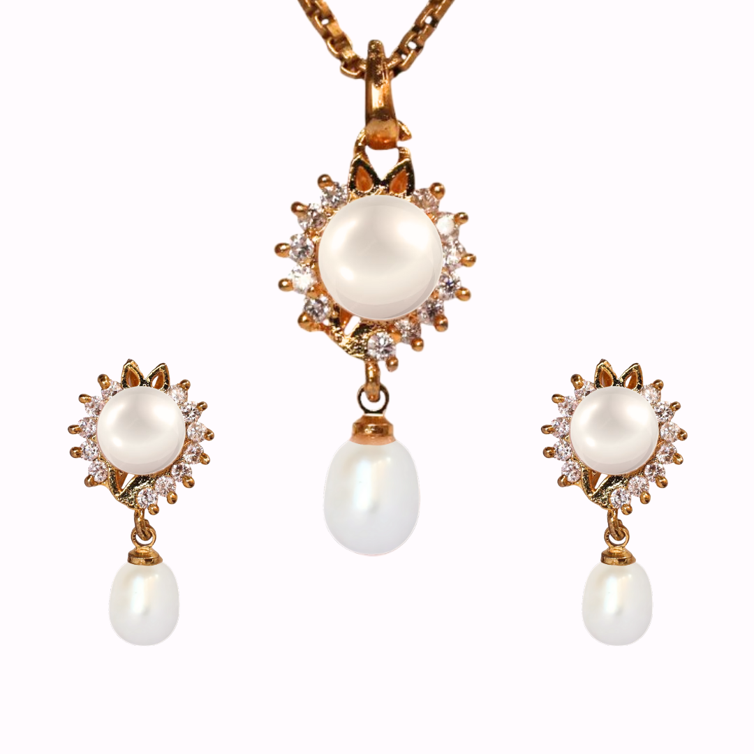 Golden Glitz Pearl Pendant Set